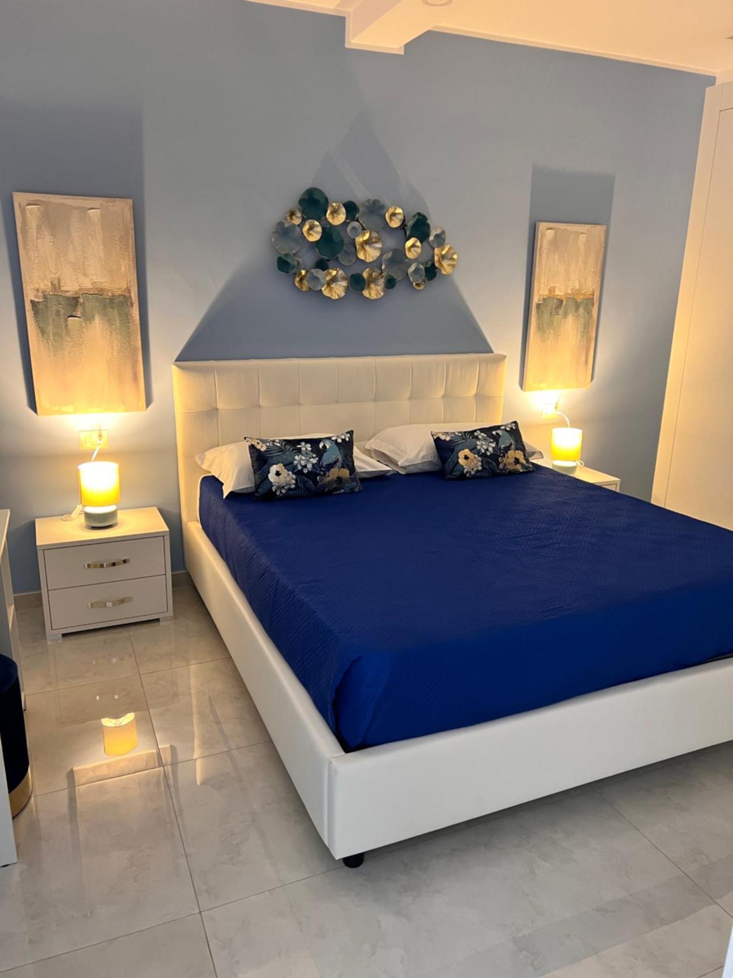 Ira House Apartment Naples Luaran gambar